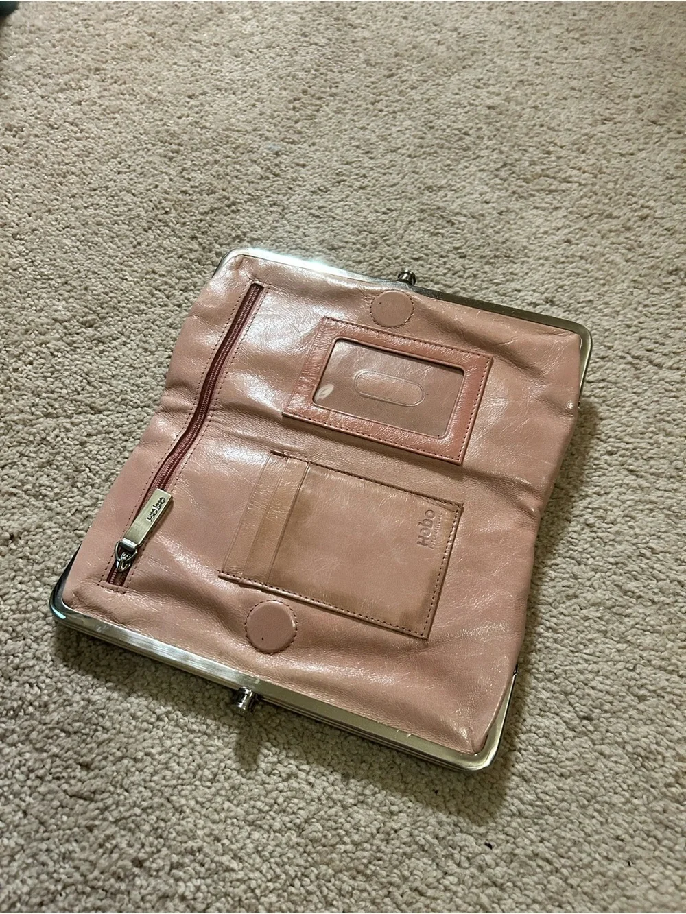 HOBO International Vintage Lauren Classic Pink Leather Frame Clutch Wallet - Picture 4 of 7